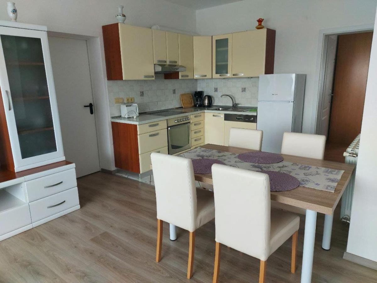 Bluegum Apartments Ližnjan Dış mekan fotoğraf